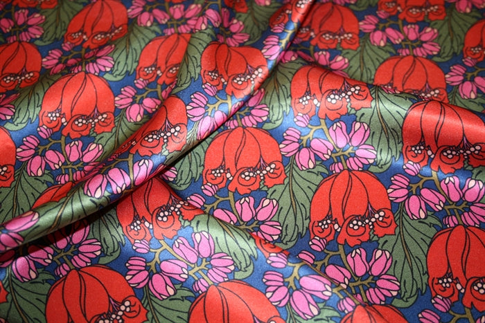 'Tudor Fields A' Liberty Silke