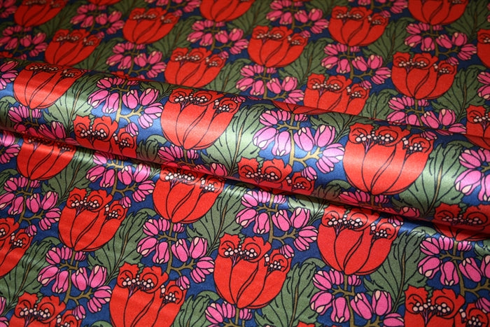 'Tudor Fields A' Liberty Silke