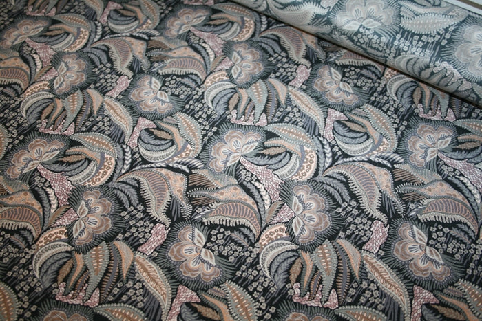 'Medusa' Liberty Silke