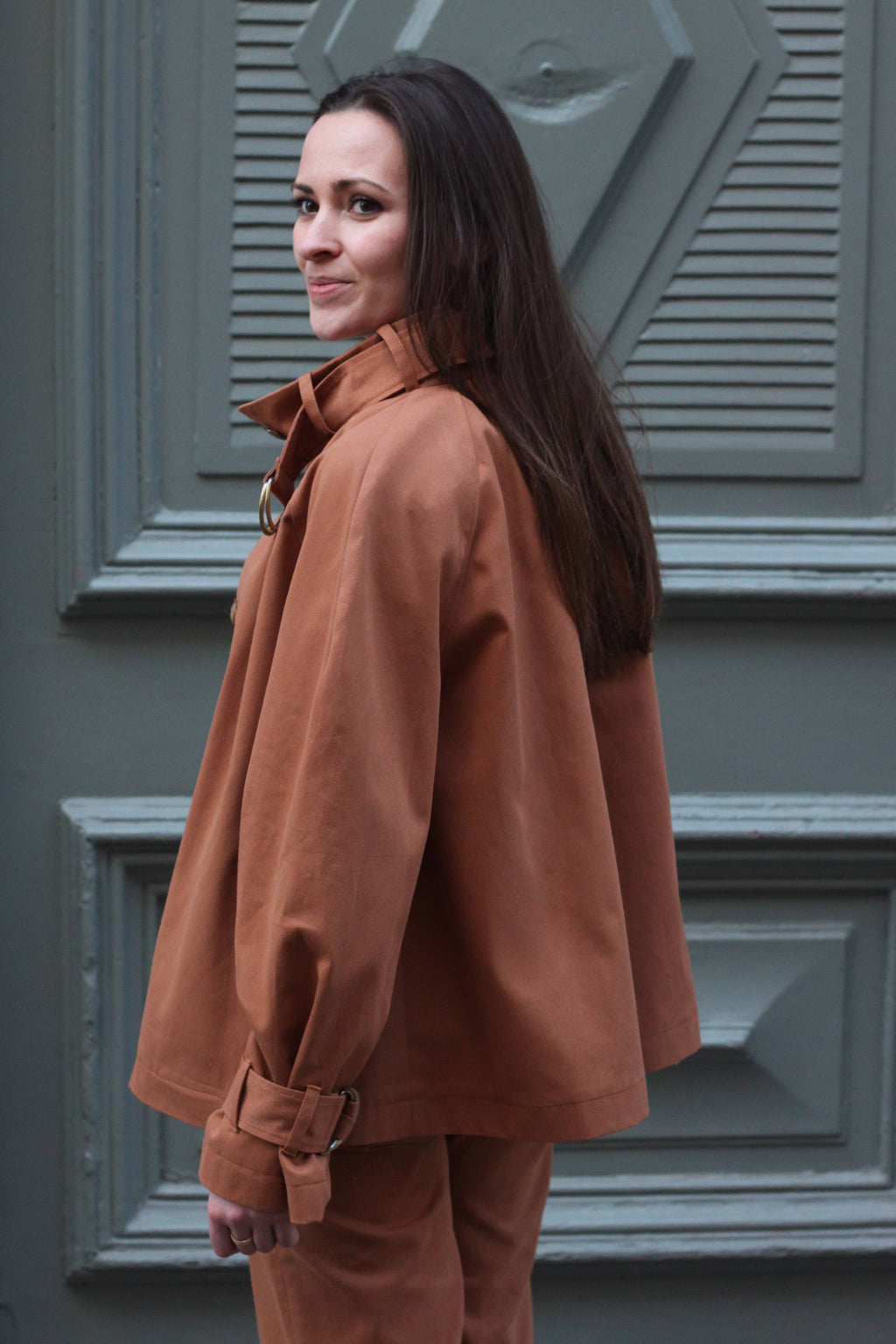 Luce - symønster til trenchcoat (str. 34-52) | Cha’ coud