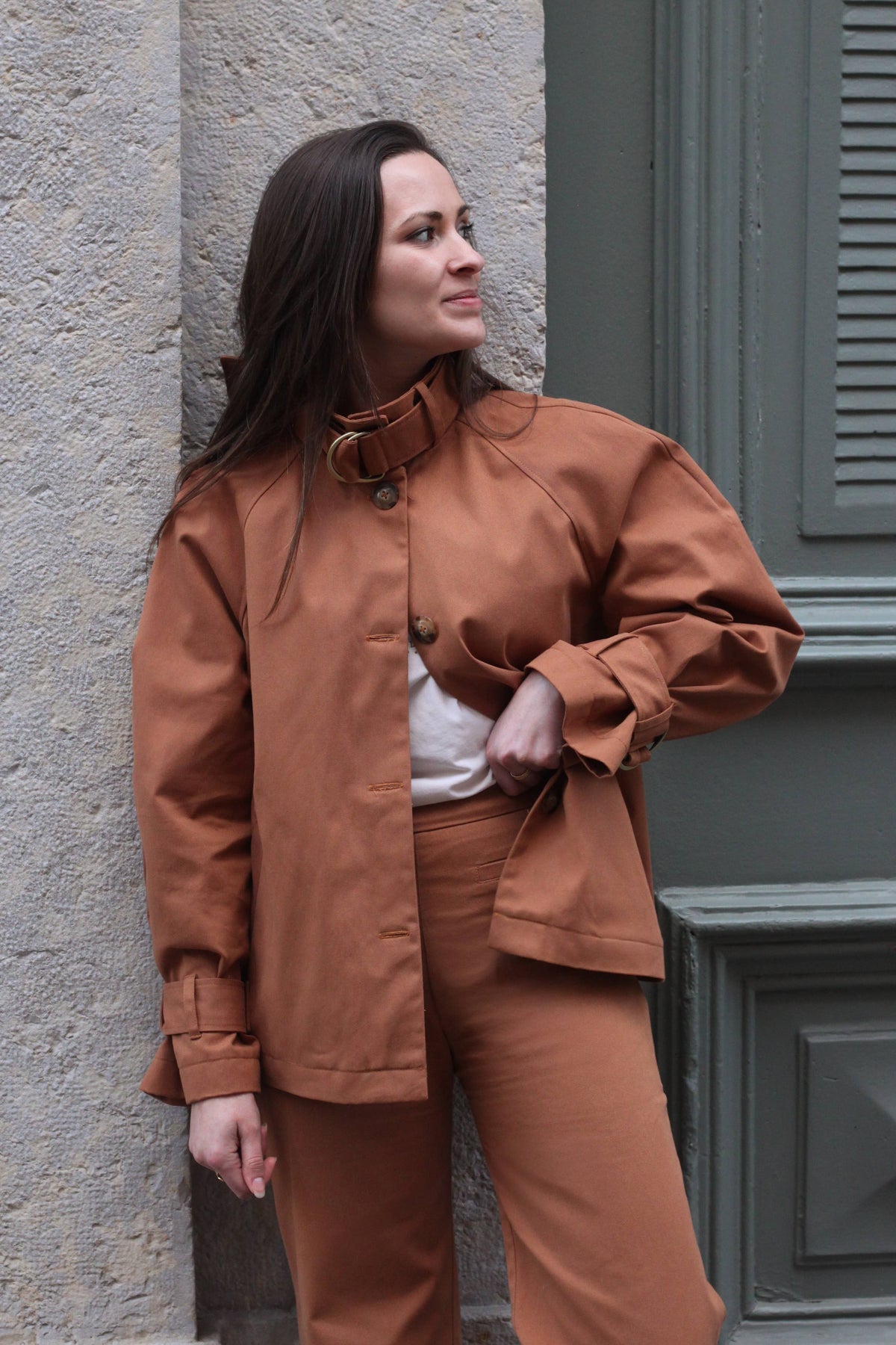 Luce - symønster til trenchcoat (str. 34-52) | Cha’ coud