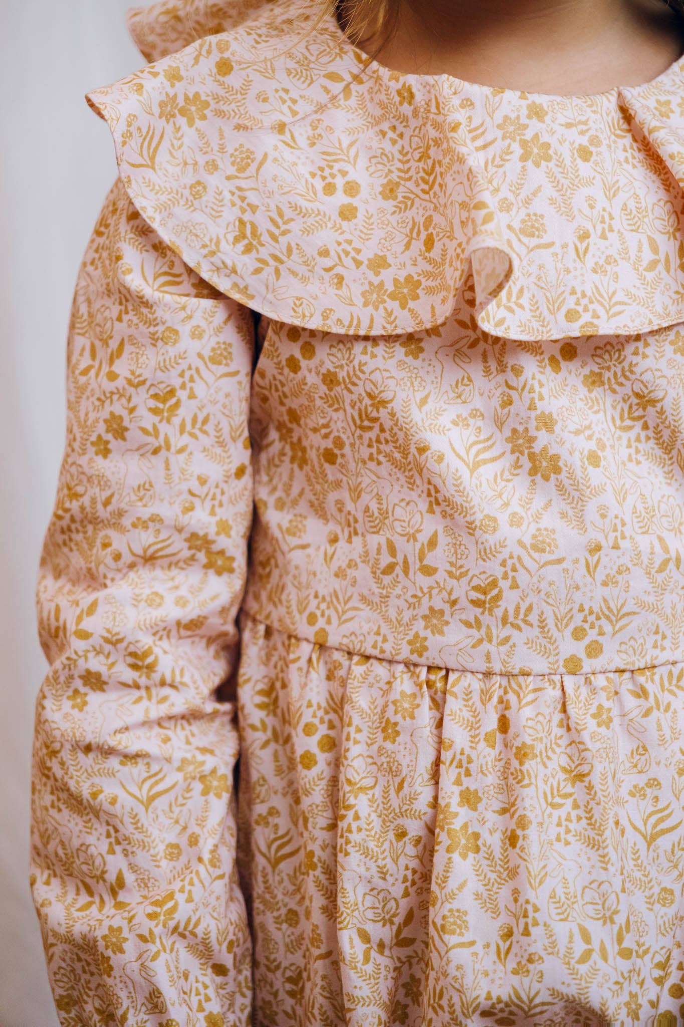 'Garenne Petite' bluse & kjole symønster