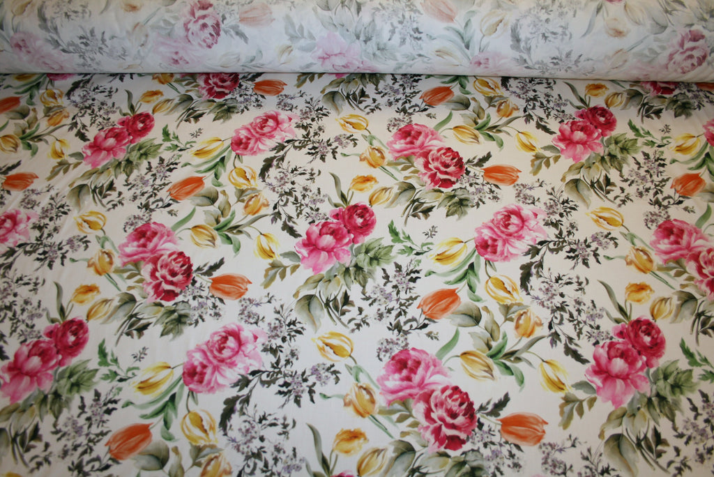 Blomstret bomuldsstof - deadstock fra modehus i Italien