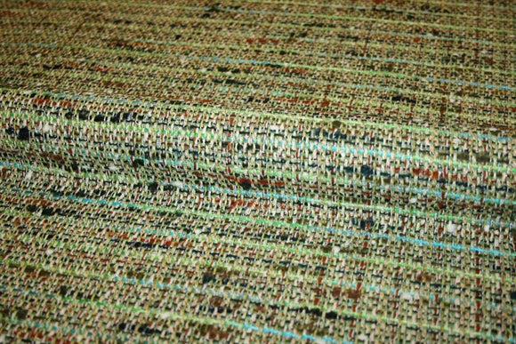 1 m. bouclé