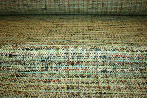 1 m. bouclé