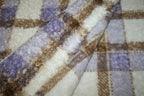 1,9 m. bouclé