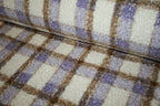1,9 m. bouclé