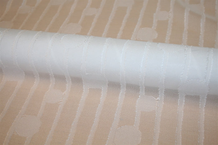 'Fil Coupé White' Silke