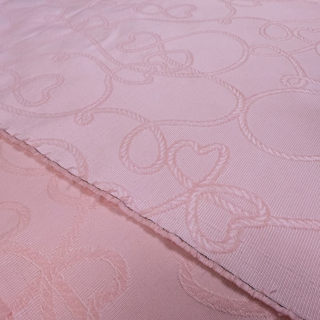 2,9 m. lyserød jacquard med hjerter
