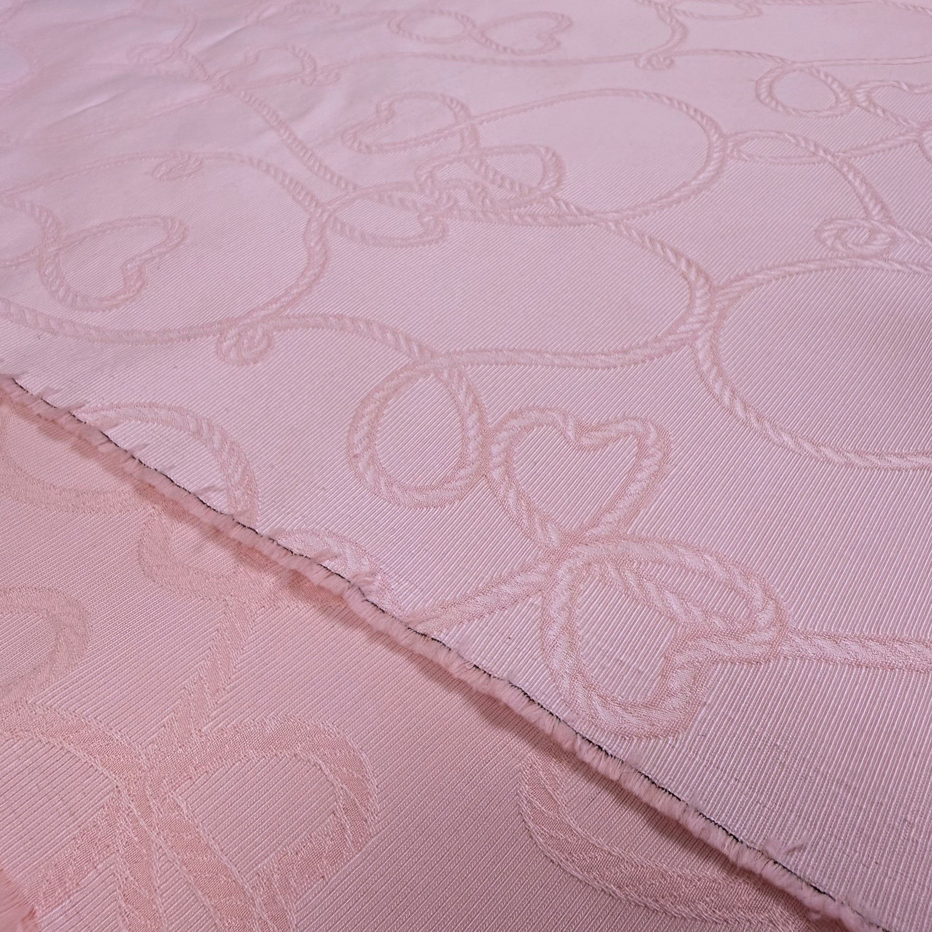 2,9 m. lyserød jacquard med hjerter