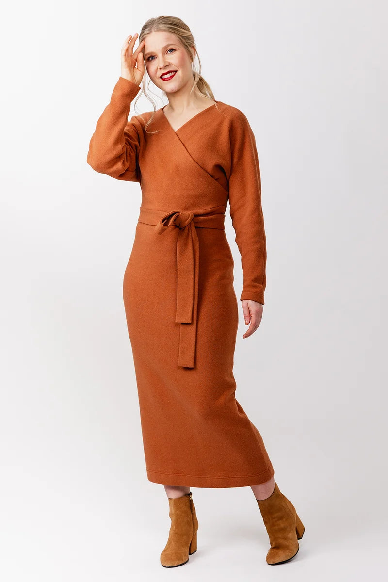Kajo wrap bluse og kjole (str. 32-56) | Named