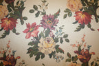 Liberty Bickington satinviskose med store romantiske blomster i bordeaux, oliven og creme