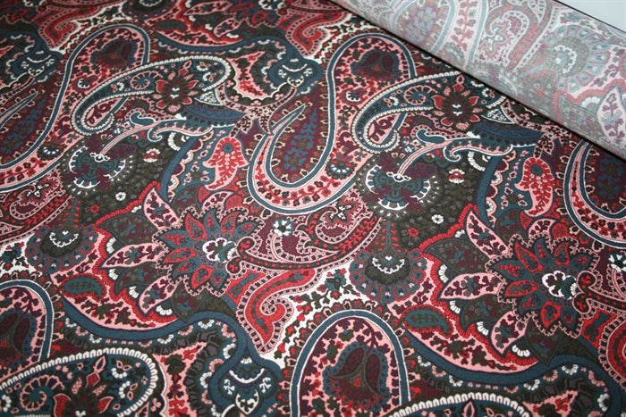 'Paisley Pop' Viscose