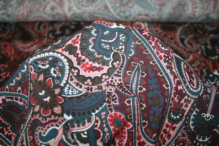 'Paisley Pop' Viscose