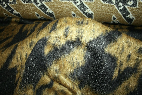 Mega Houndstooth Uld