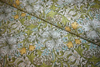 William Morris 'Golden Lily Sunshine' Bomuld