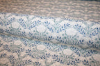 William Morris 'Pure Bellflowers Mint' Bomuld