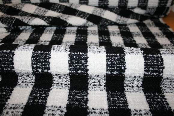 'Chess' Bouclé