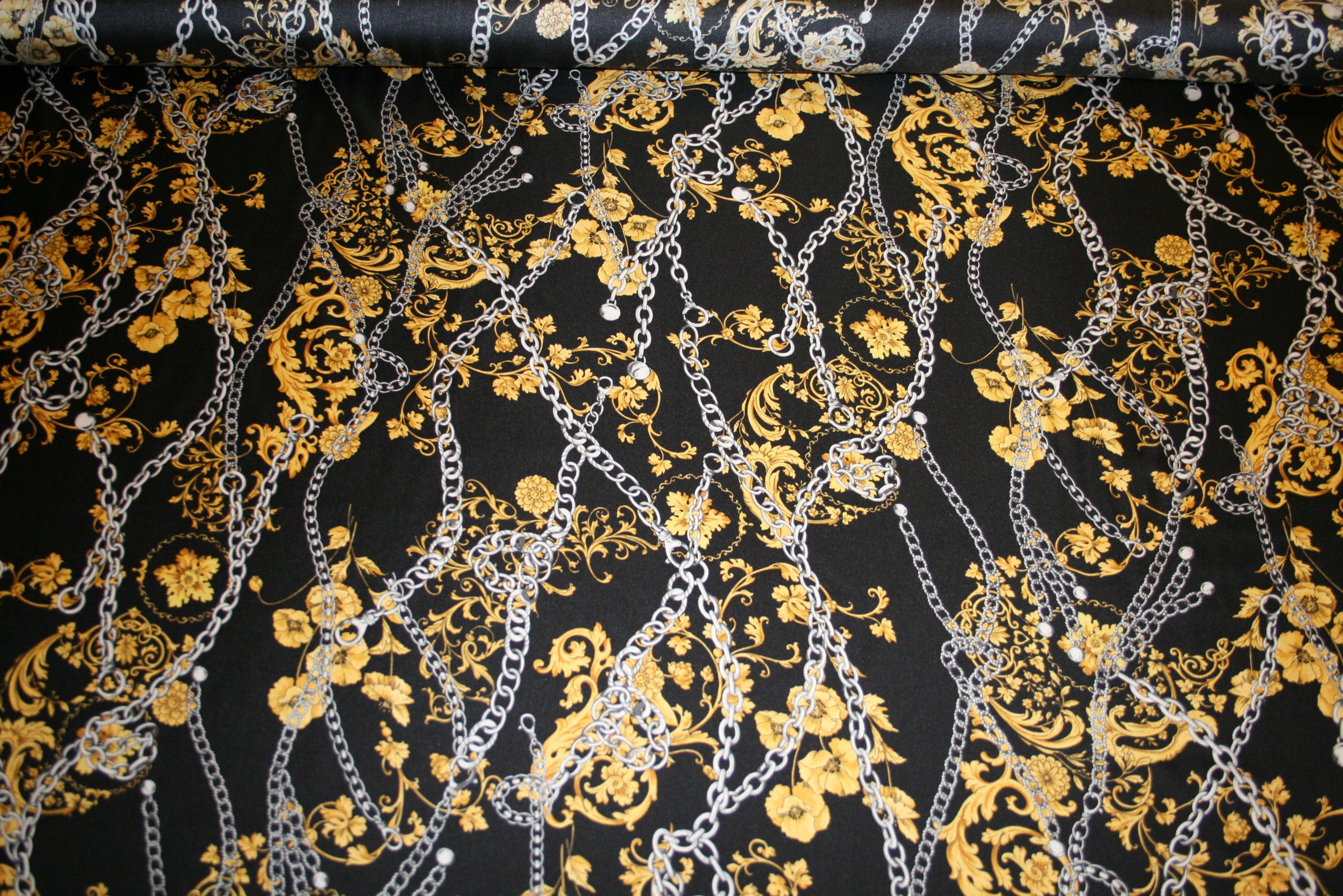 'Catena Noir Twill' Silke