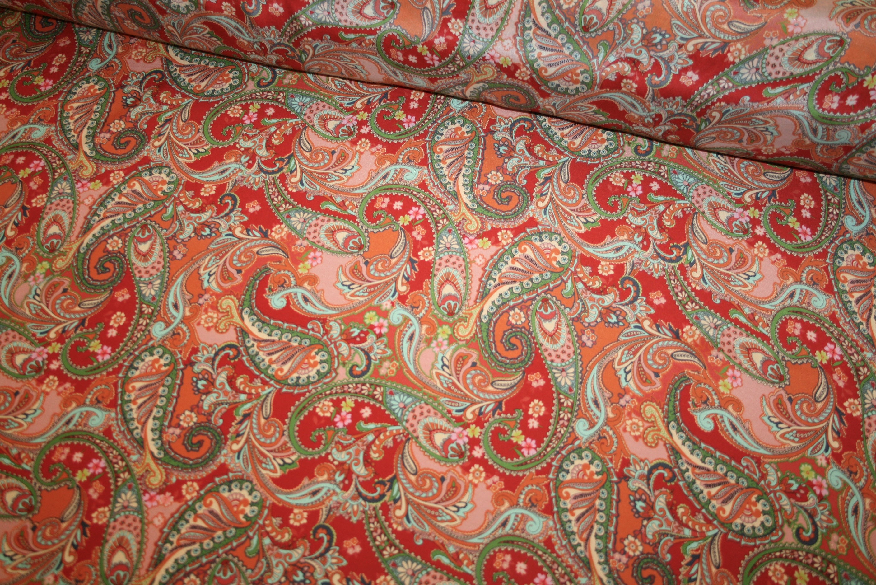 'Paisley Rosso' Silke