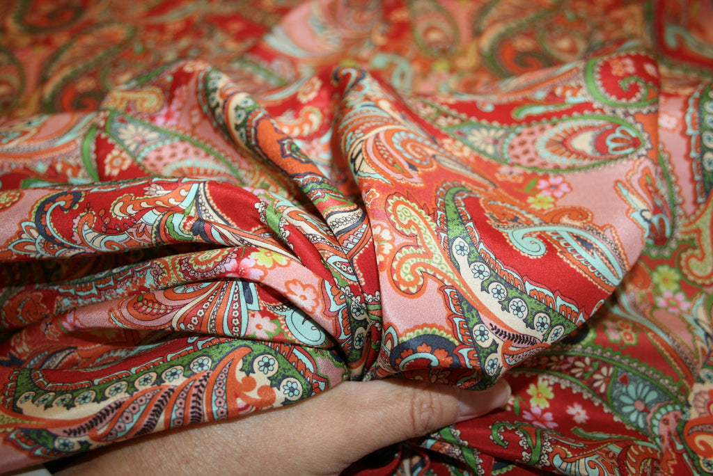 'Paisley Rosso' Silke