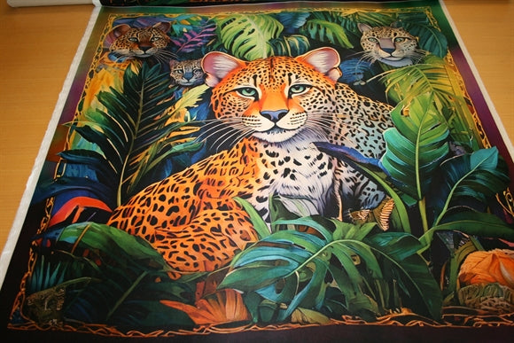 'Scarf Cheetah' Silke
