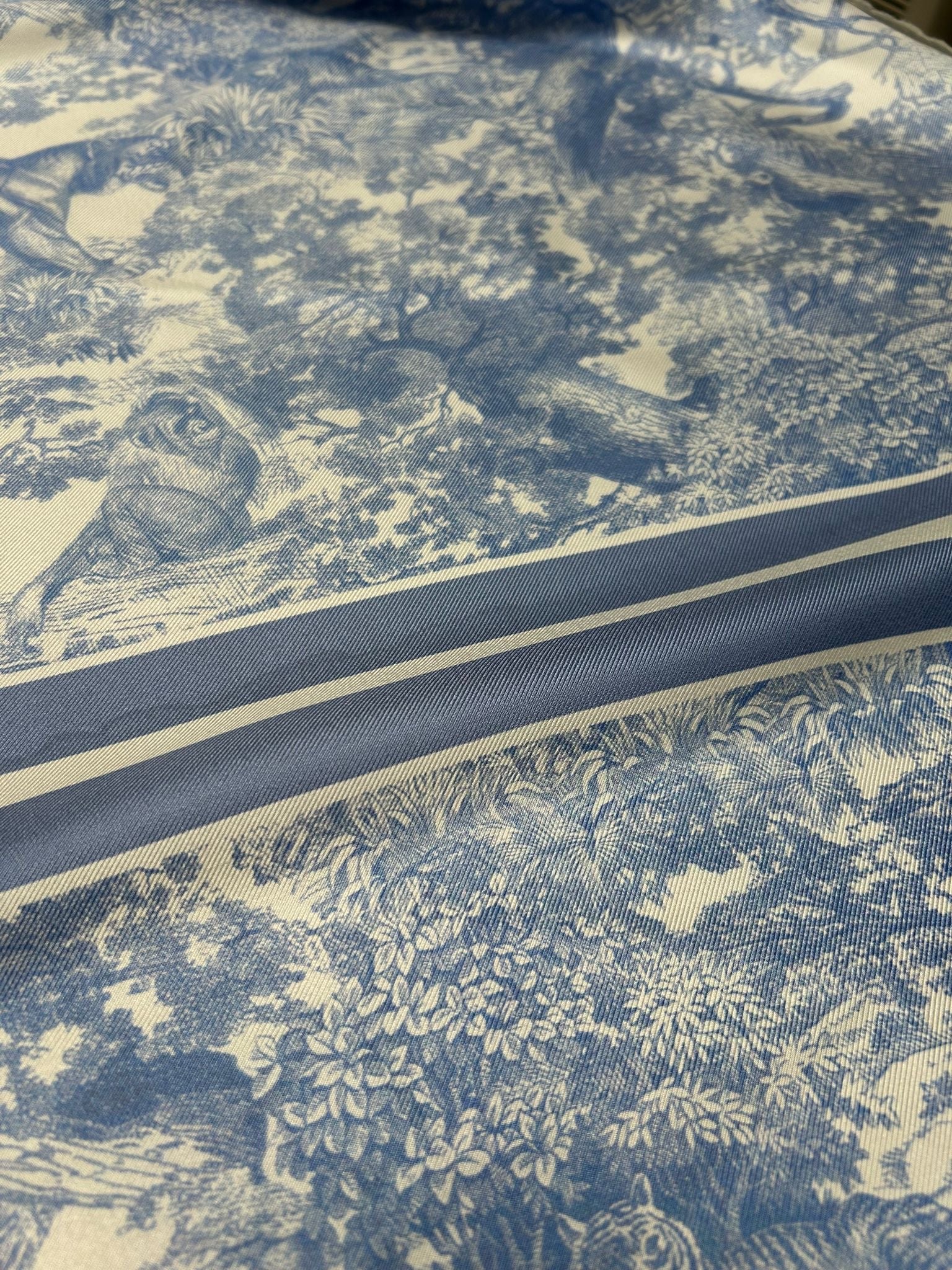 'Scarf Foulard Blu' Silke