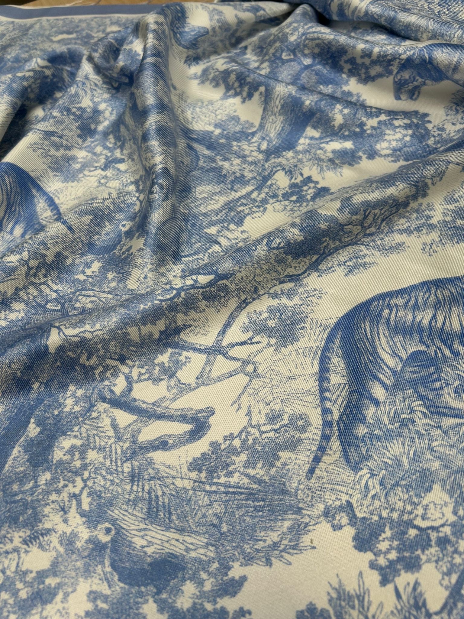 'Scarf Foulard Blu' Silke