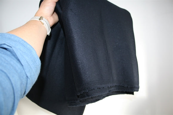 1,6 m. navy cashmere uld*