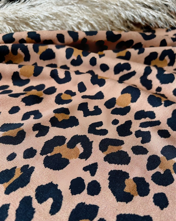'Kiara Leopard Twill' Viskose