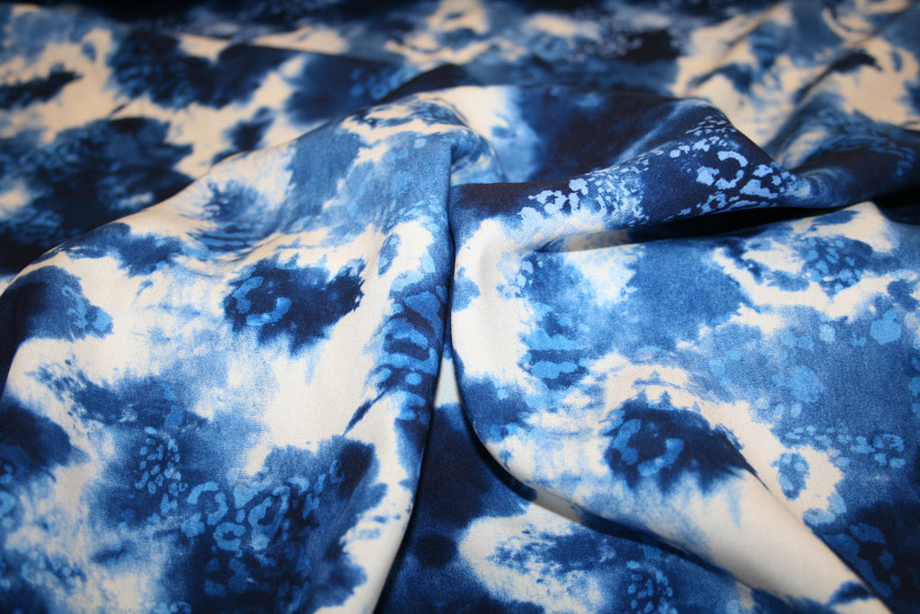 Leo Batik Blu - viskose stof