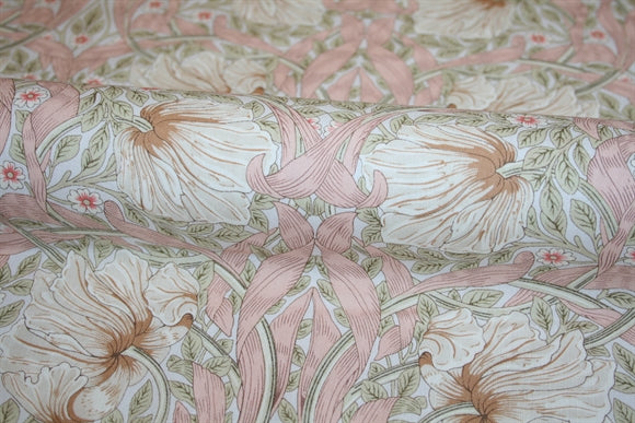 William Morris 'Small Pimpernel Blush' Bomuld