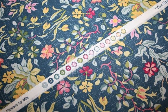 William Morris 'Flowers by May Navy' Bomuld