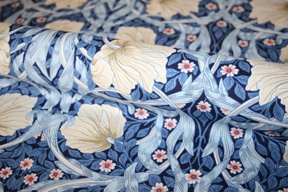 William Morris 'Small Pimpernel Blue' Bomuld