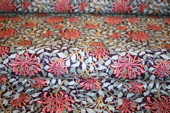 William Morris 'Honeysuckle Mulberry' Bomuld