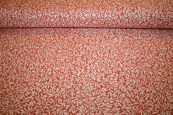 William Morris 'Small Standen Lily Red' Bomuld