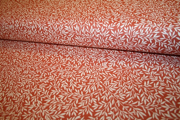 William Morris 'Small Standen Lily Red' Bomuld