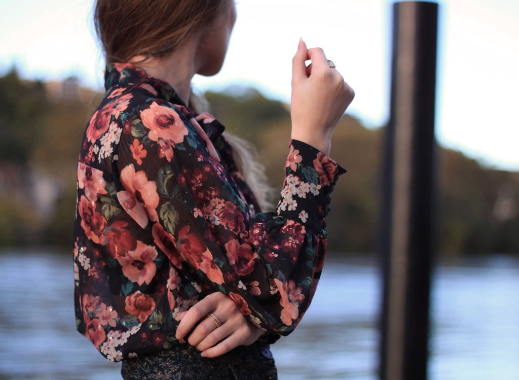 Arielle - bluse symønster (str. 34-52) | Cha’ coud