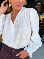 Stella - broderie anglaise i 100% bomuld