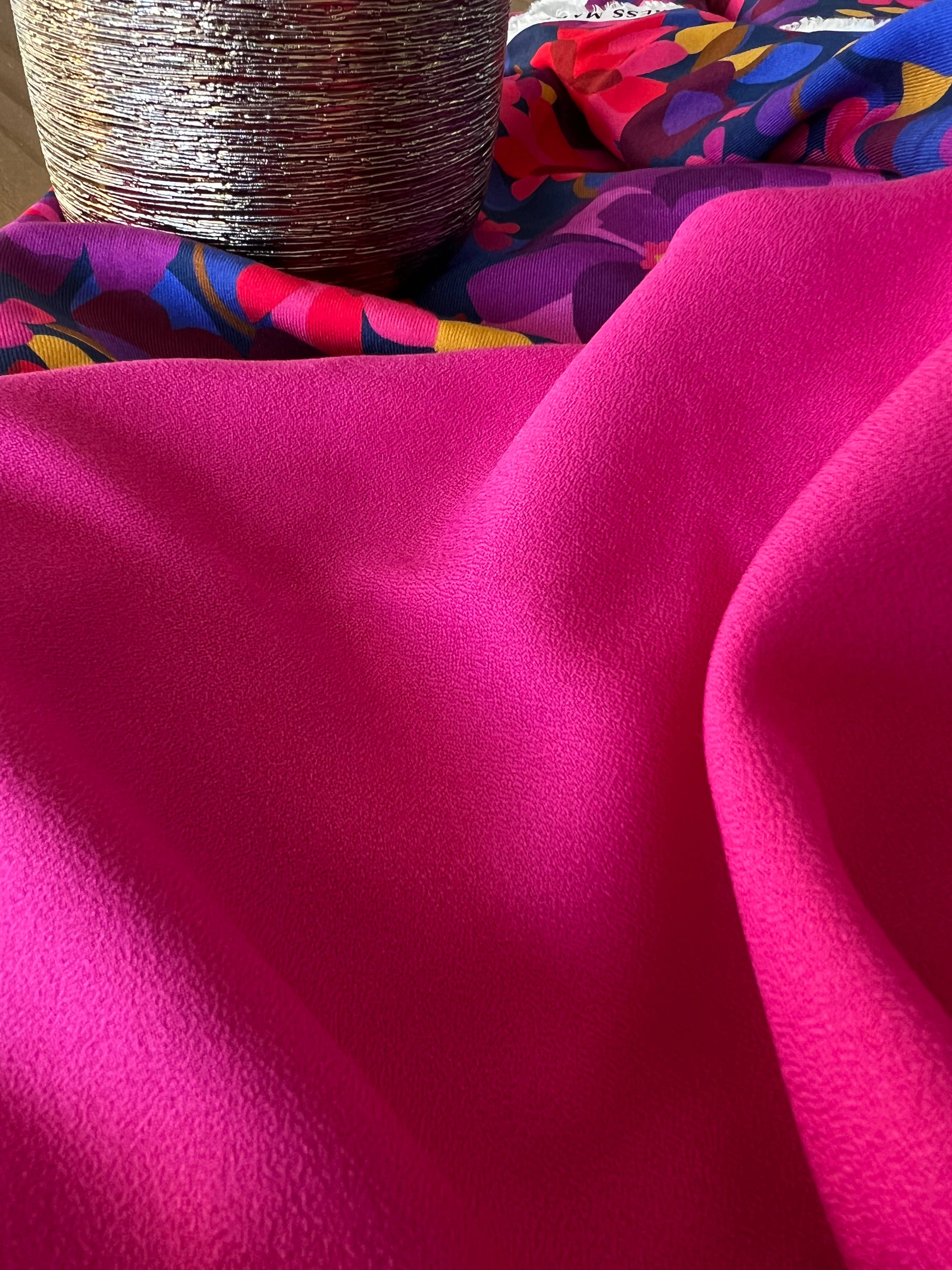 'Fuchsia Crepe' Viskose