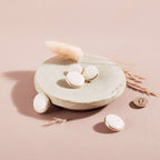 'Dotty Off-white 15 mm.' øjeknap