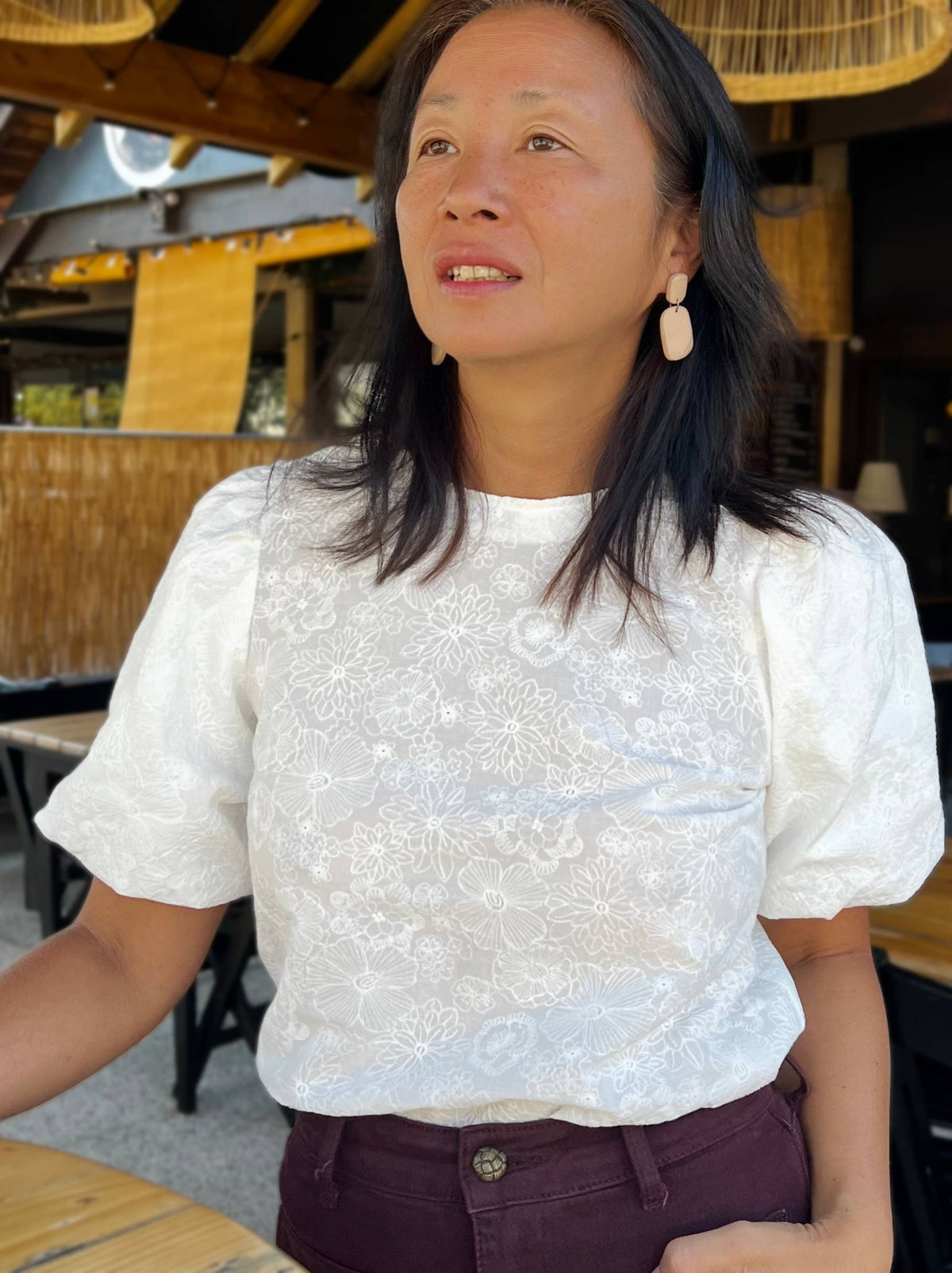 Stella - broderie anglaise i 100% bomuld