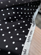 Polka Noir - satinvævet silke