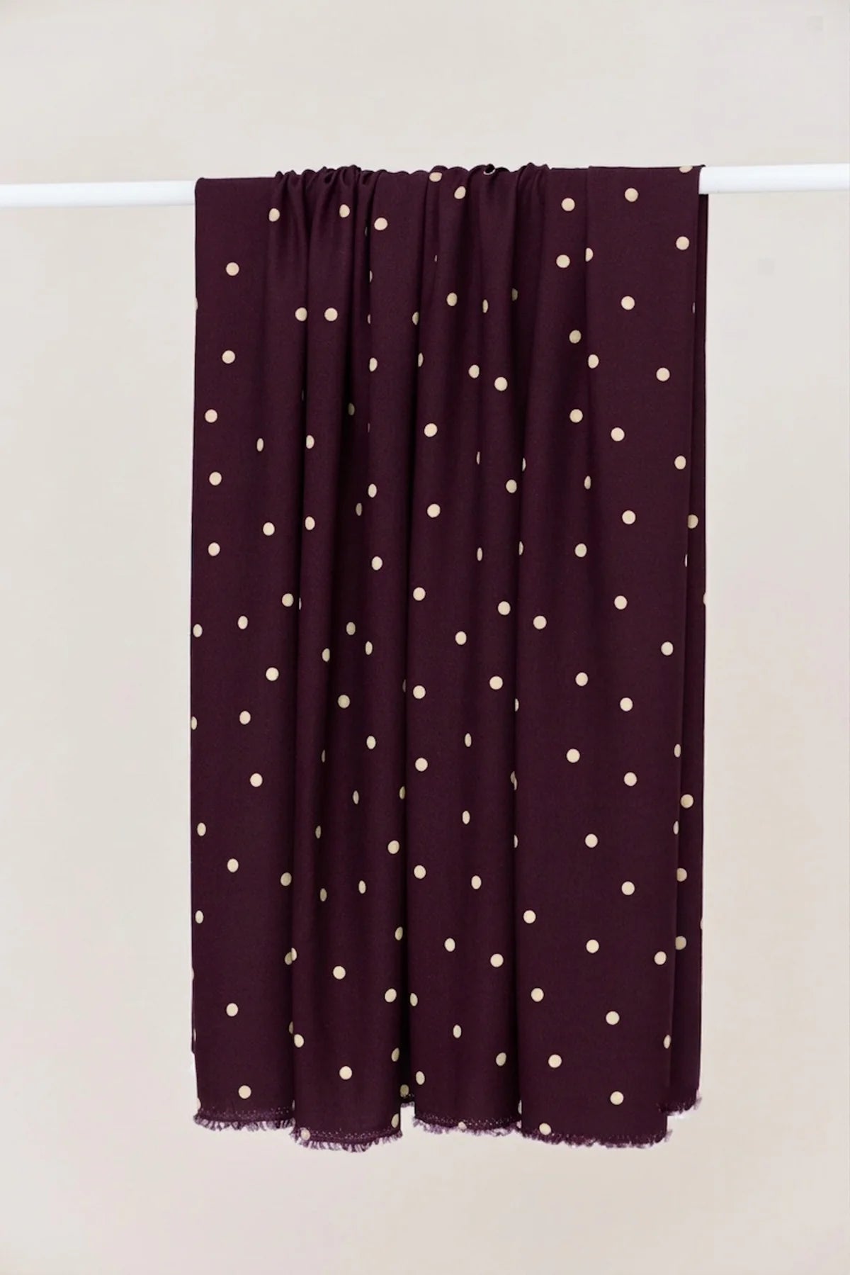 Jolly Dots Mulberry - ECOVERO™ Viskose