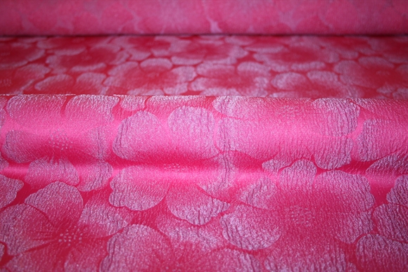 Italiensk jacquard med pink blomster