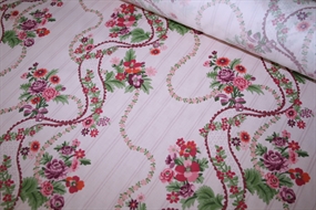Liberty Fabrics & Bridgerton Tana Lawn Bomuld 'Ribbon Cascade'