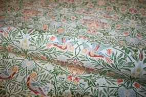 William Morris stof 'Bird Boughsgreen'